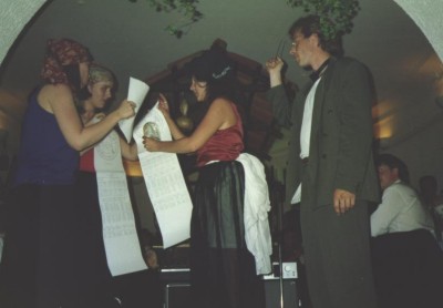 40aar1.jpg (20308 bytes)