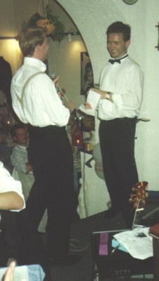 40aar16.jpg (21088 bytes)